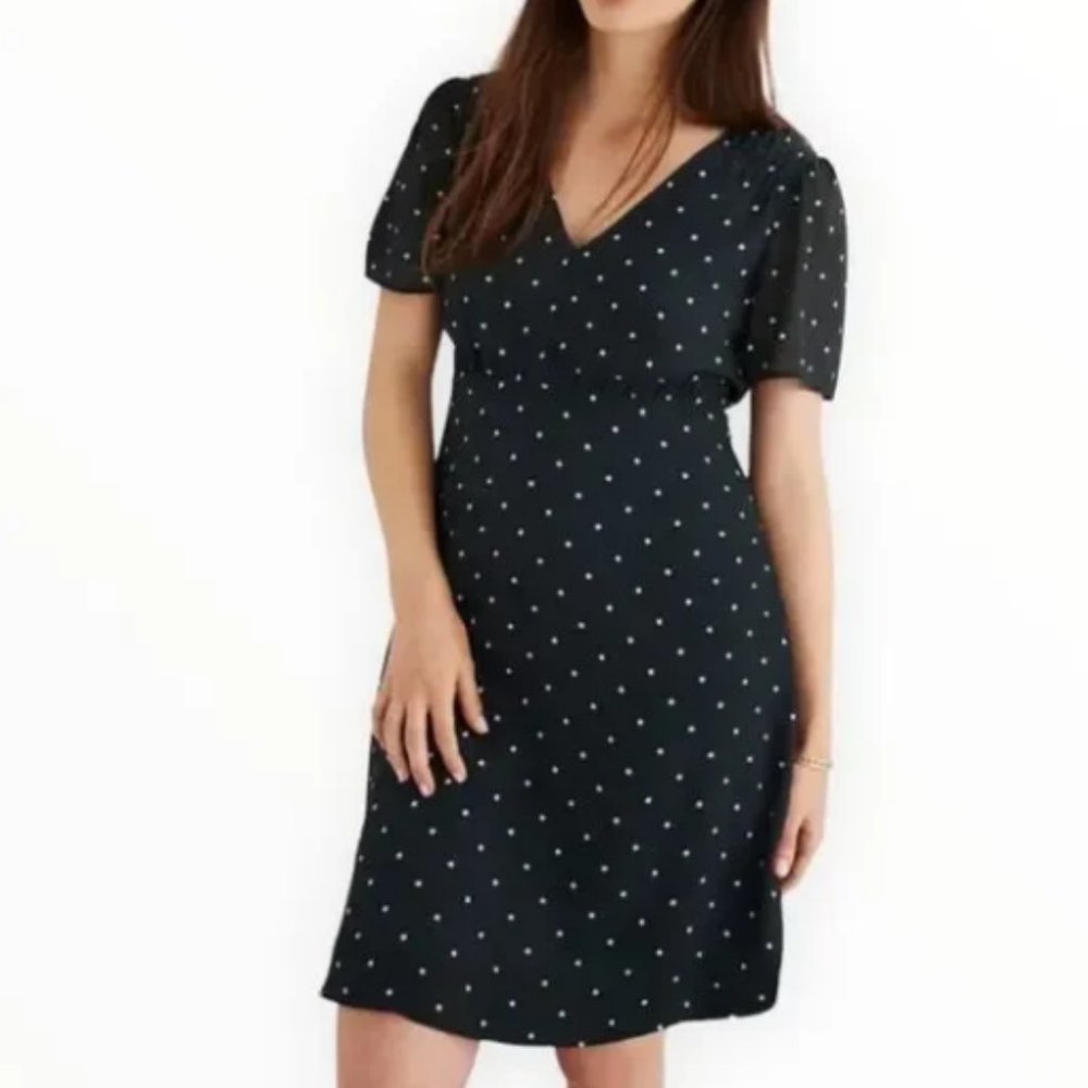 Madewell Dot Smocked Shoulder Short Sleeve V Neck Green Dress size 8